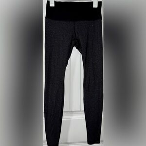 Lululemon black and gray tights